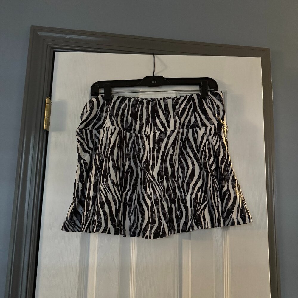 Womens Size XL Zebra Striped Athletic Skort Elastic Waistband Pockets